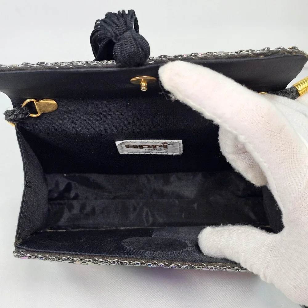 Apri Nights Iridescent Metal Mesh Crossbody Bag‎ Oil Slick Tassel Evening Clutch